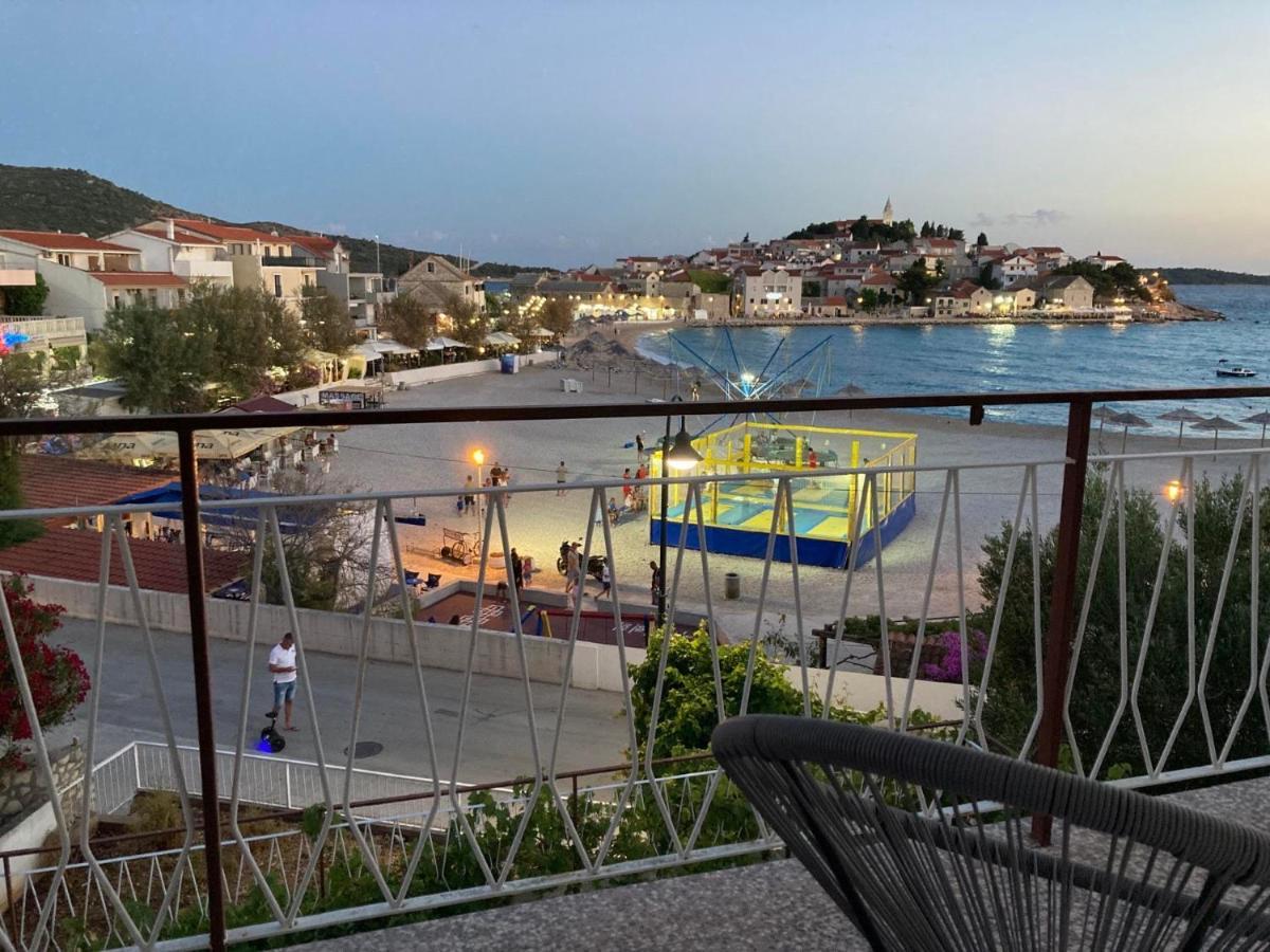 Rooms 22 - Beachfront Primosten Bagian luar foto