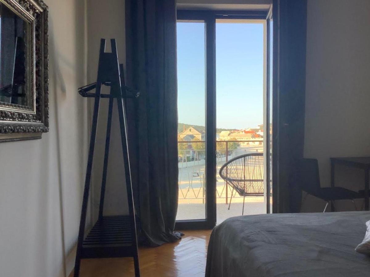 Rooms 22 - Beachfront Primosten Bagian luar foto