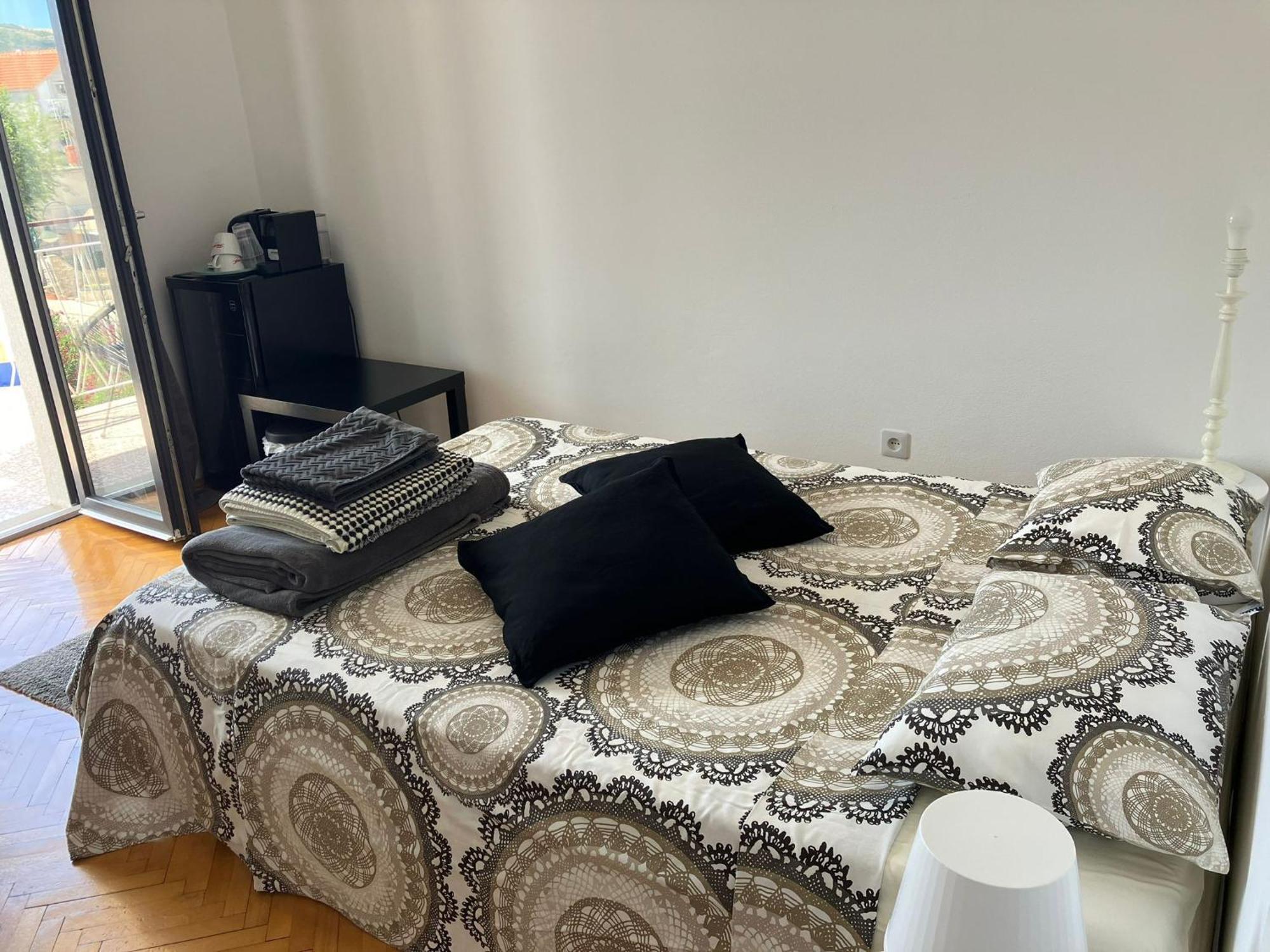 Rooms 22 - Beachfront Primosten Bagian luar foto